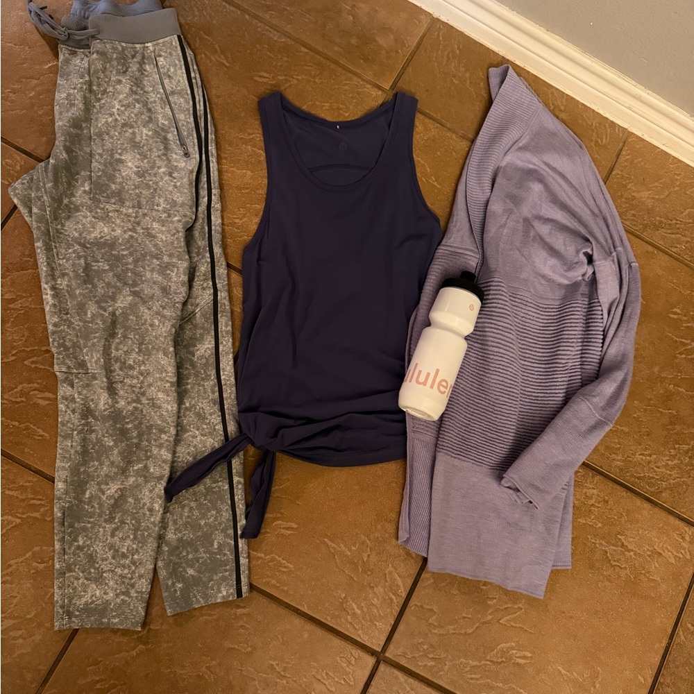Lululemon Athletica Gray and purple set
